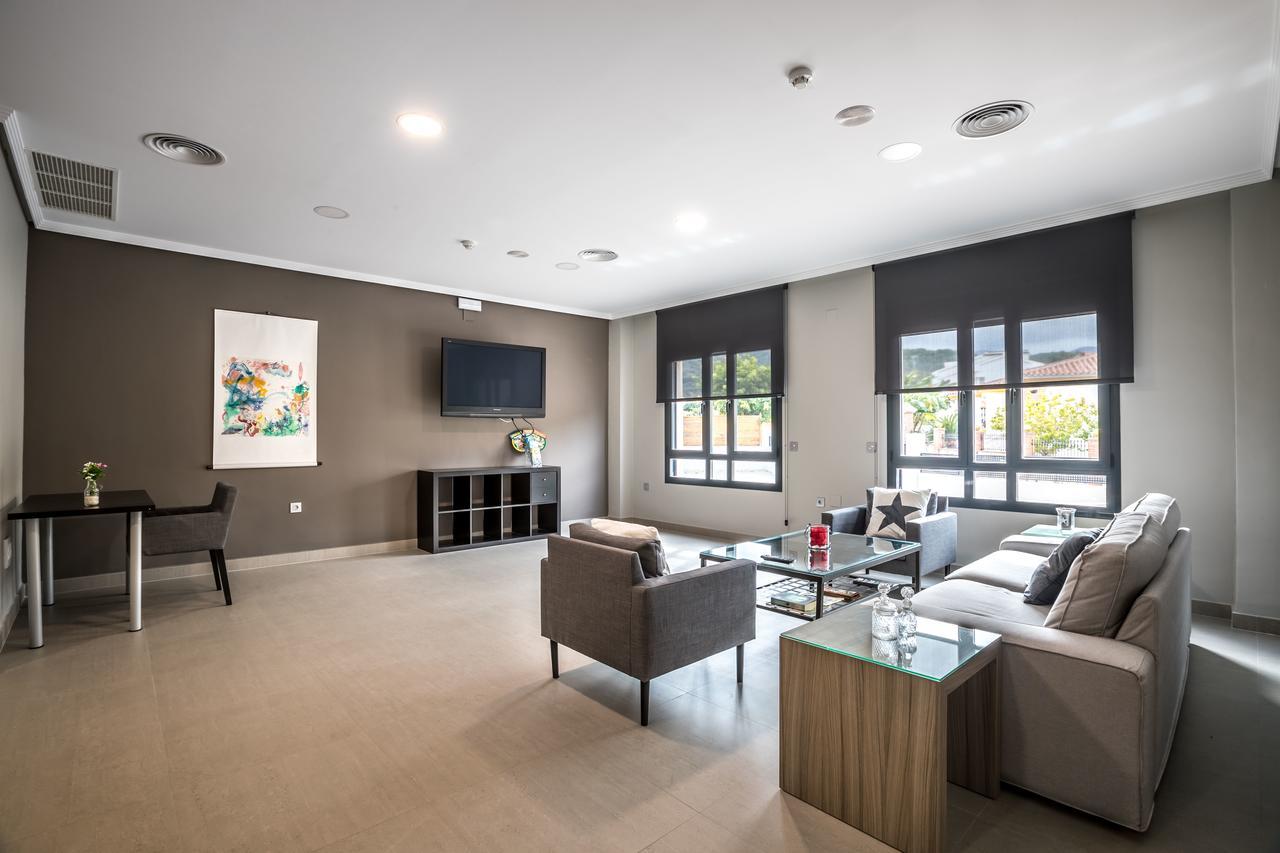 Apartamentos Santa Clara Alhaurín de la Torre Eksteriør billede